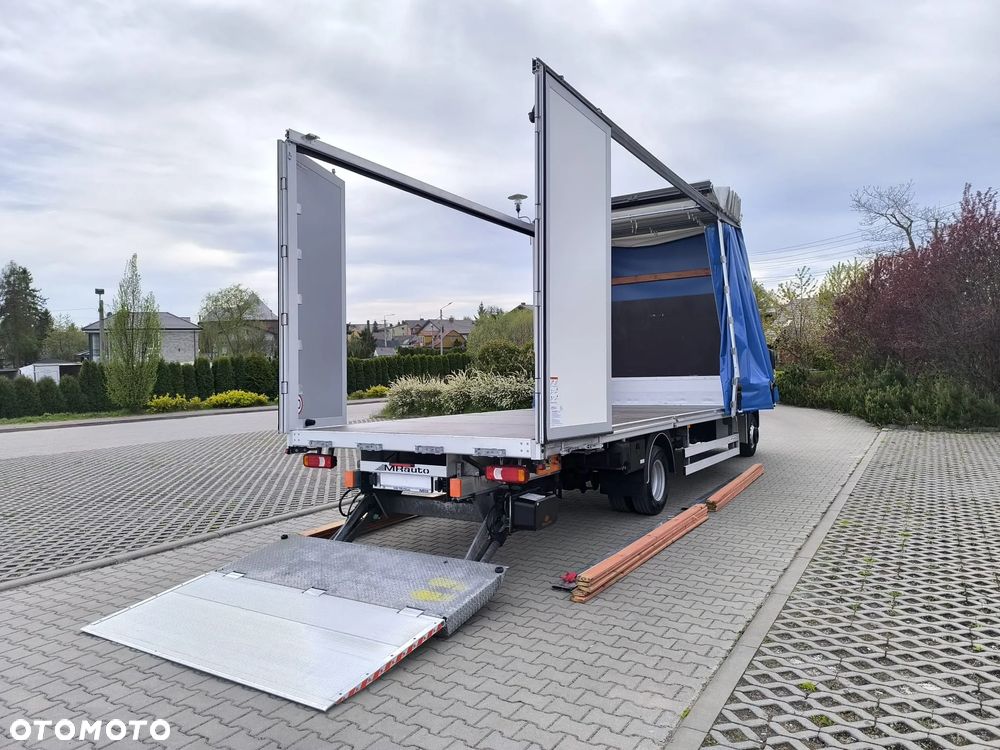 Iveco Daily 70C18 Sypialnia 2 Łóżka, WINDA!, 15 Palet, 2x Firana + Zsuwany Dach! - 12