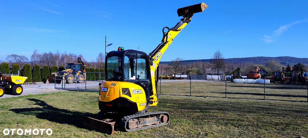 JCB JCB 8026 CTS mini Koparka 1317 MTG sprowadzona 3 łyżki szybkozłącze hydrauliczne piękny stan GOODBER 8025 - 22