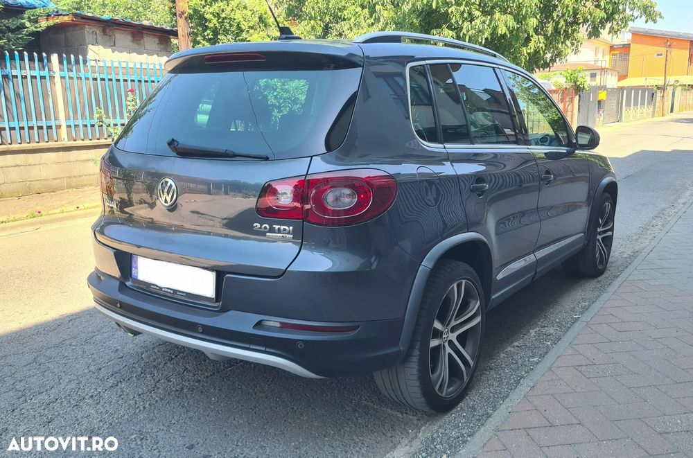 Volkswagen Tiguan 2.0 TDI DPF 4Motion Automatik Track & Avenue - 4