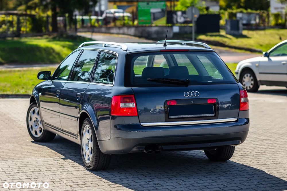 Audi A6 Avant 2.5 TDI - 14