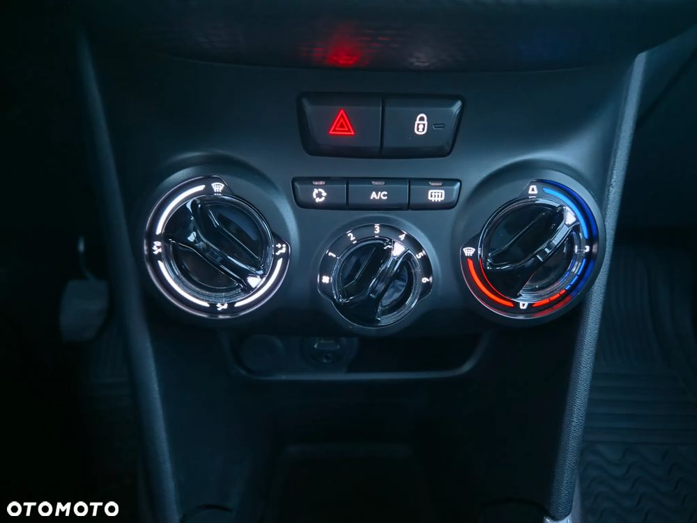 Peugeot 2008 PureTech 82 Allure - 22