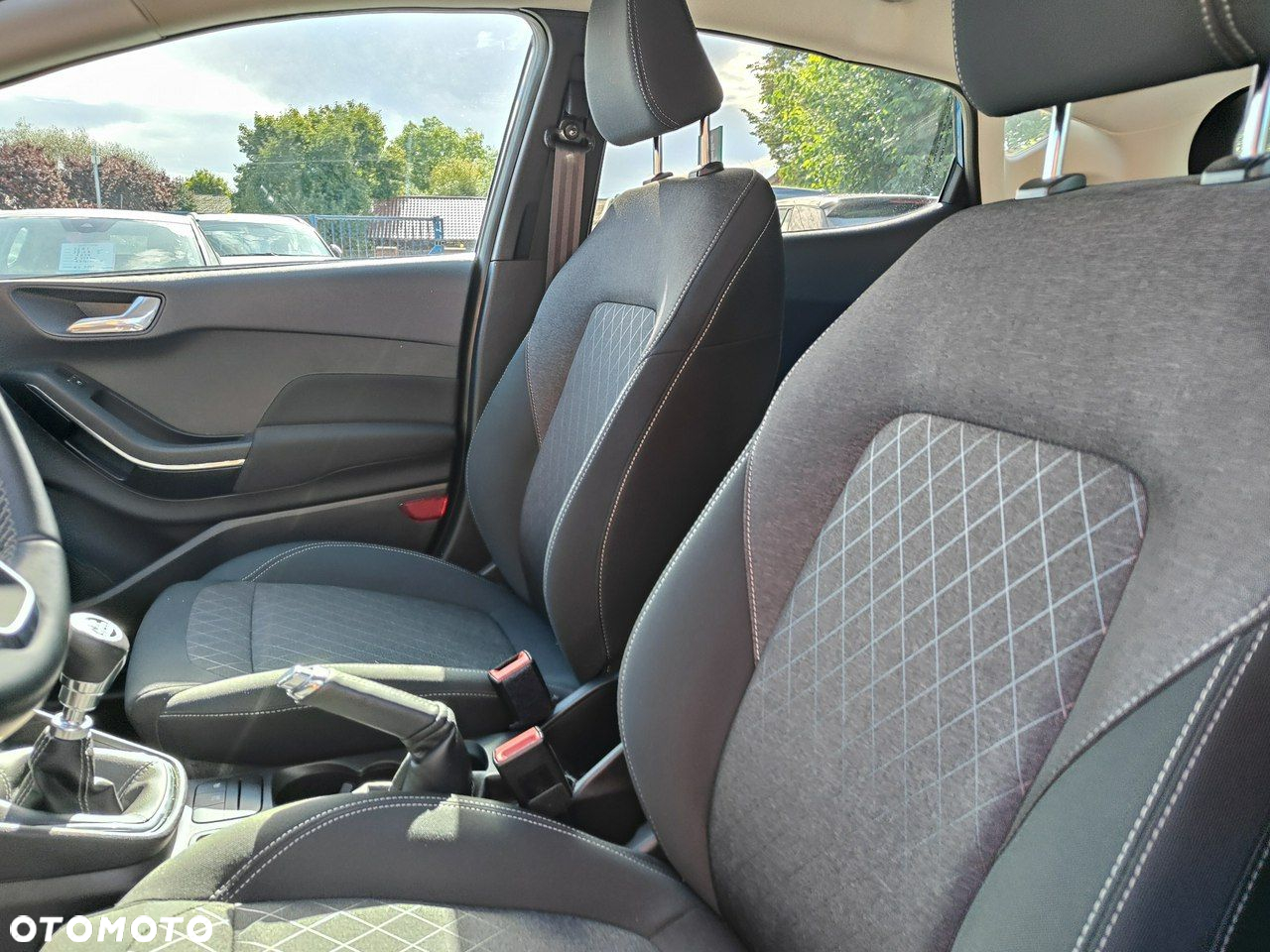 Ford Fiesta 1.0 EcoBoost S&S ACTIVE - 12
