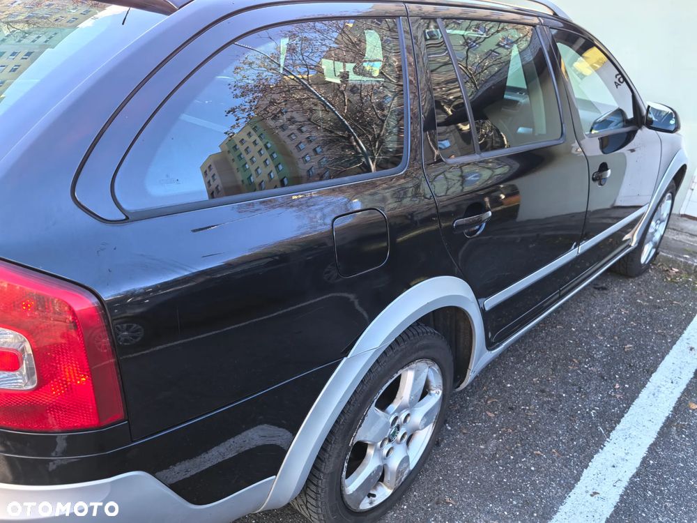 Skoda Octavia 2.0 TDI DPF 4x4 Laurin & Klement - 33