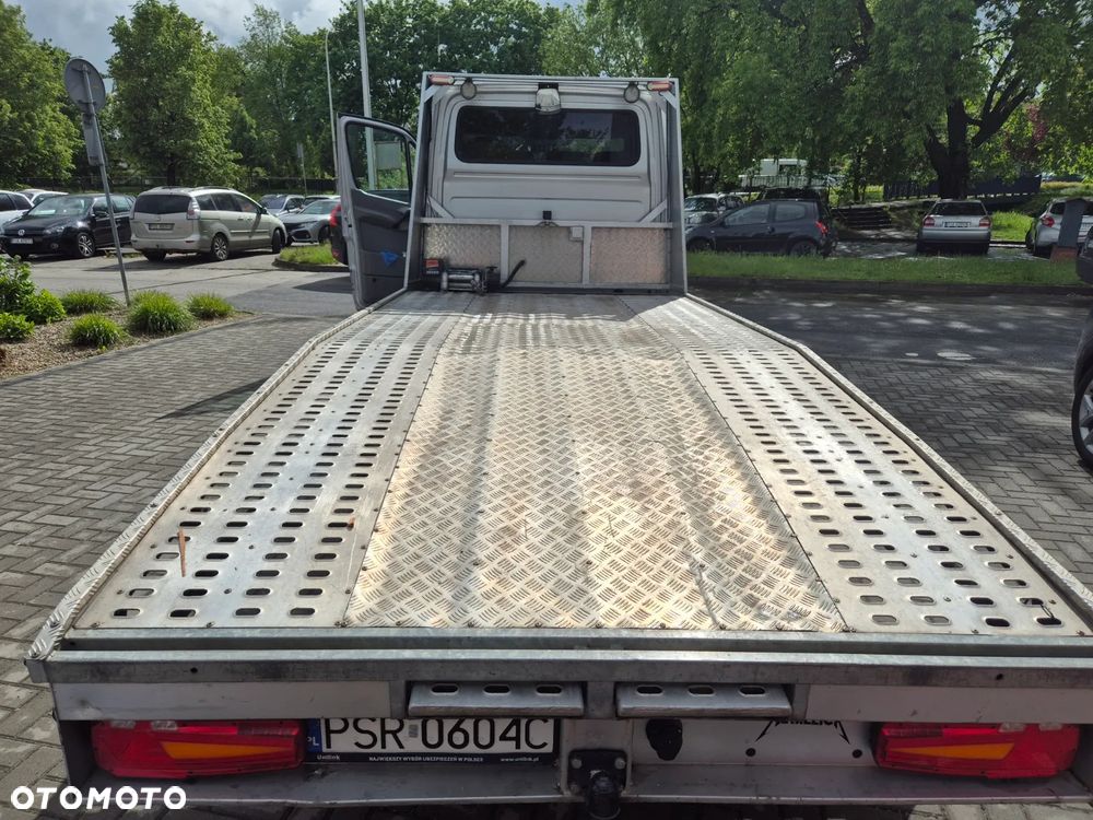 Volkswagen CRAFTER - 8