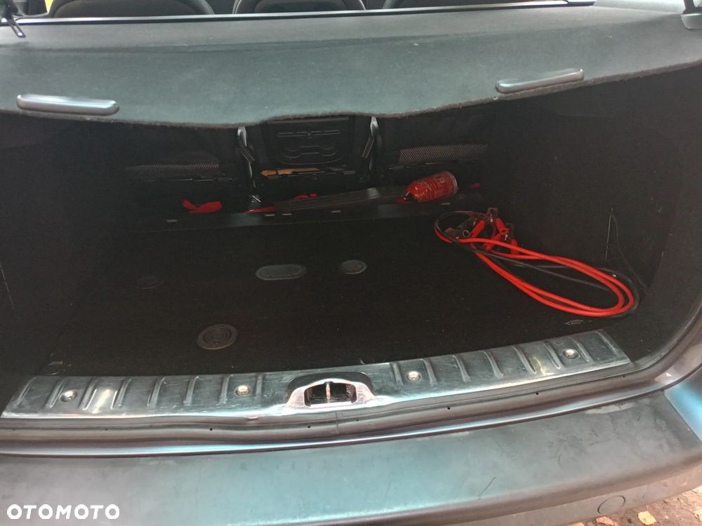 Peugeot 307 - 12
