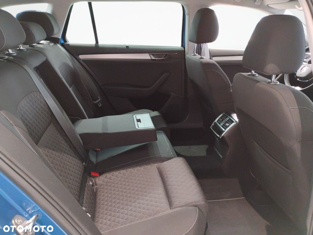 Skoda Superb 2.0 TDI SCR 4x4 Ambition DSG - 14