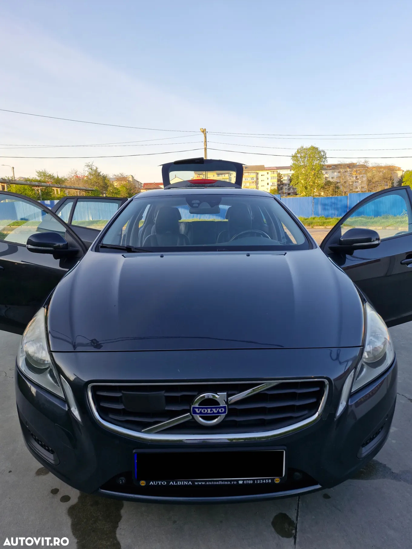 Volvo V60 T4 Basic - 13