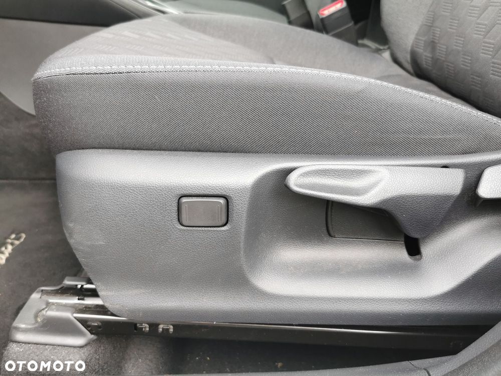 Toyota Yaris Hybrid 1.5 Style - 27