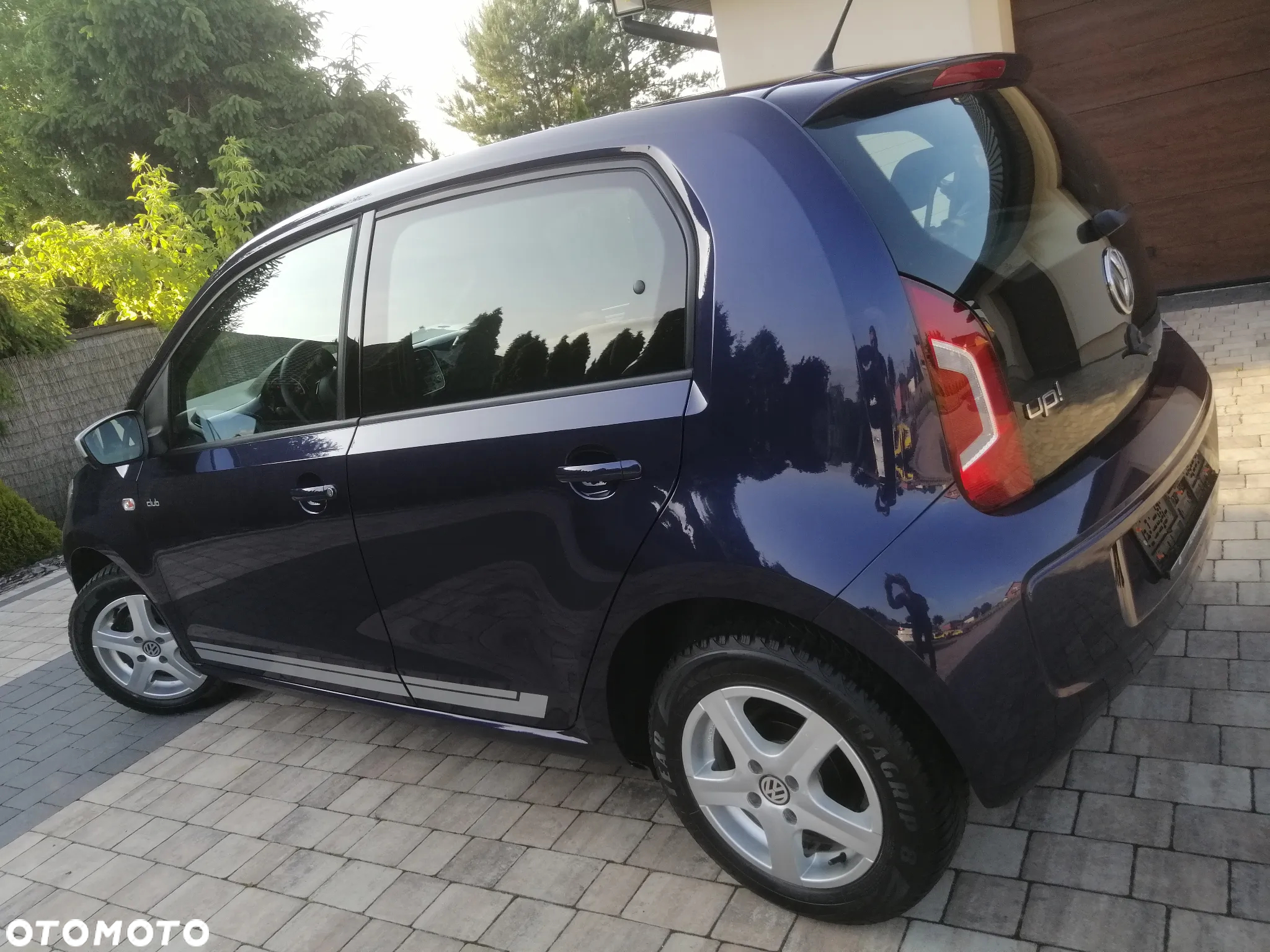 Volkswagen up! club - 8