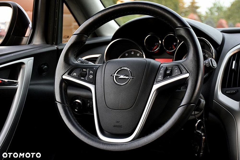 Opel Astra 1.6 Color Edition - 18