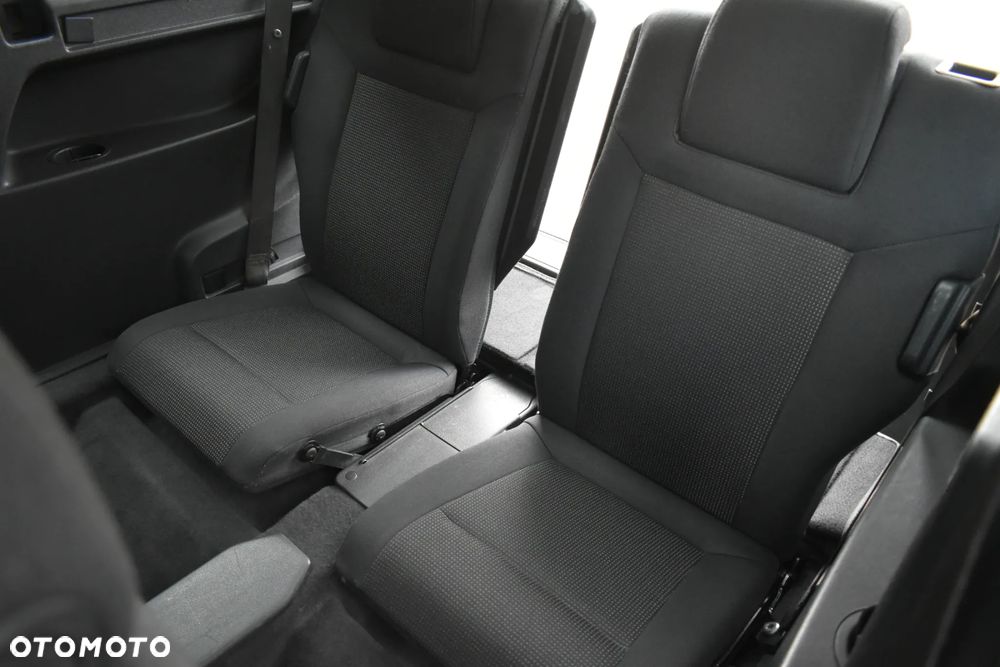 Opel Zafira 1.6 Enjoy - 9