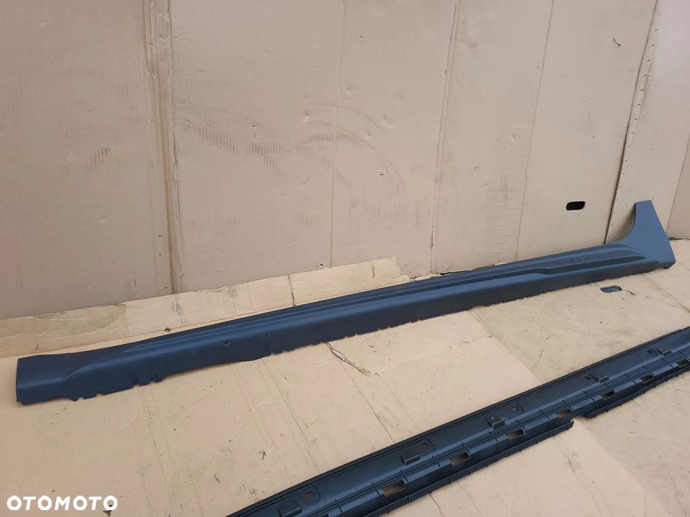 LISTWA PROGOWA LEWA AUDI A4 B9 ALLROAD - 2