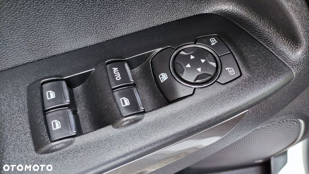 Ford EcoSport - 25