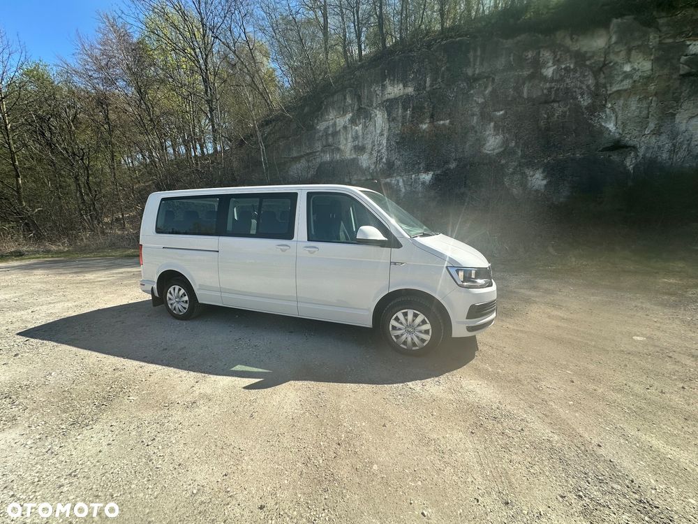 Volkswagen Caravelle - 13