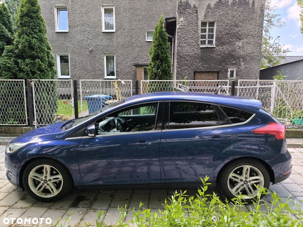 Ford Focus 2014 photo 2