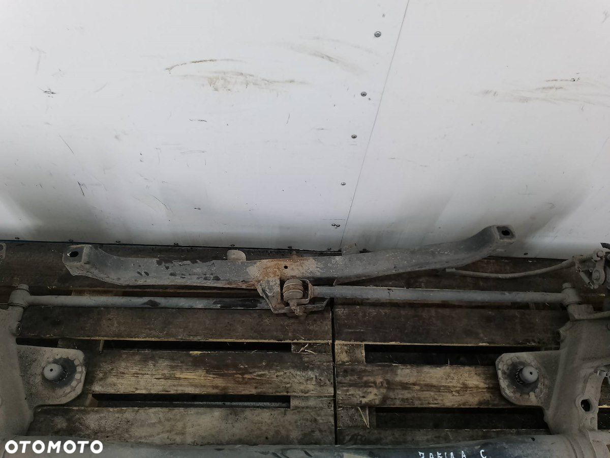 BELKA ZAWIESZENIA, OŚ TYŁ  OPEL ZAFIRA C 1.8 - 6