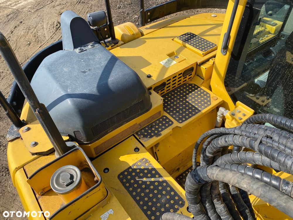Komatsu PC138US-11 - 9