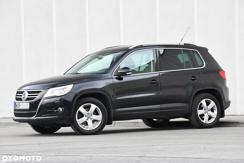 Volkswagen Tiguan - 4