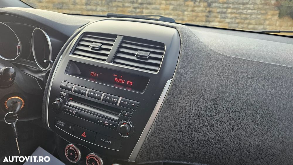 Mitsubishi ASX 1.8 DI-D 2WD Intense - 10