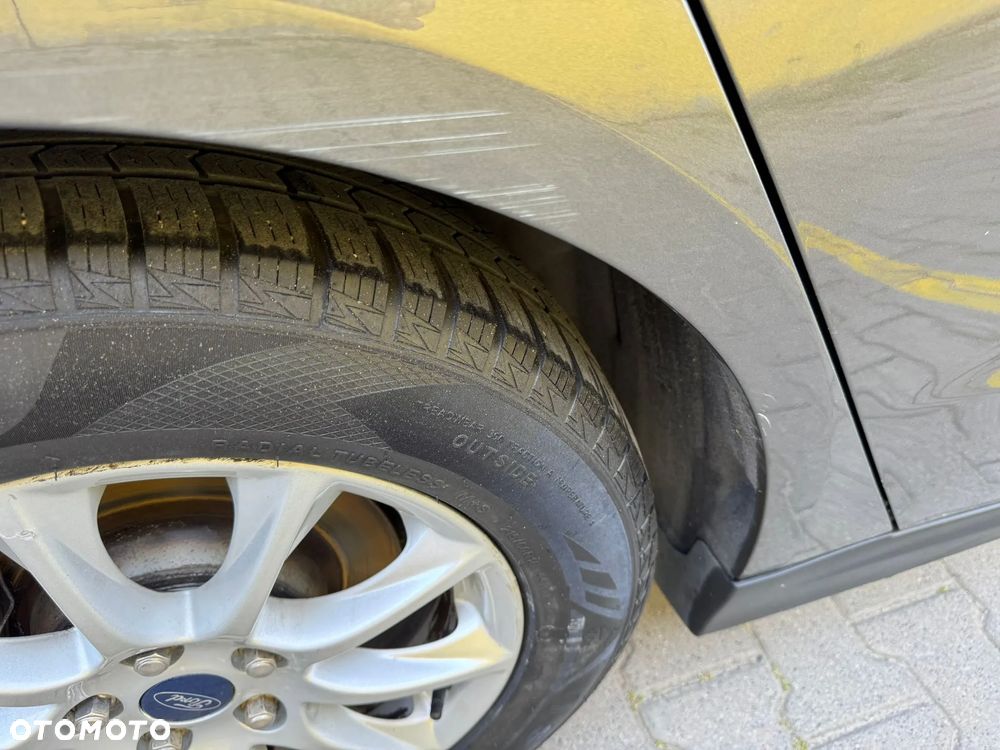 Ford Mondeo - 16