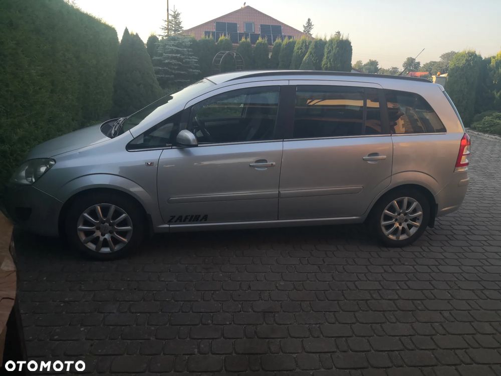Opel Zafira 1.8 Enjoy - 14
