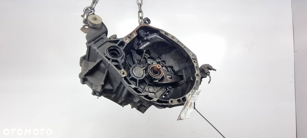 SKRZYNIA BIEGÓW TOYOTA YARIS I 1.0 VVT-I 2000R - 5