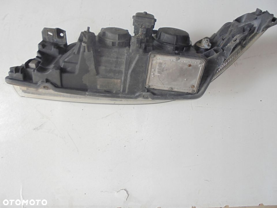 LAMPA PRAWA PRZOD LAGUNA II XENON - 6