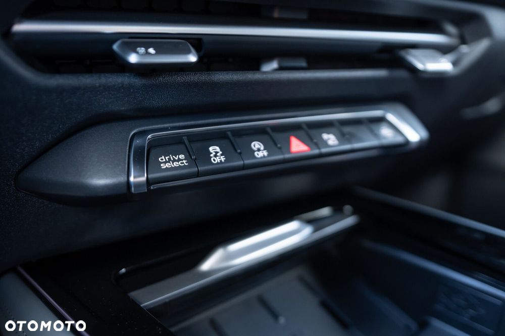 Audi Q3 Sportback TFSI mHEV 110 kW S tronic - 31