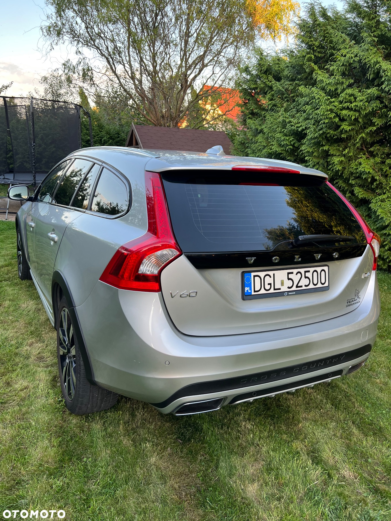 Volvo V60 Cross Country D4 Drive-E Summum - 4