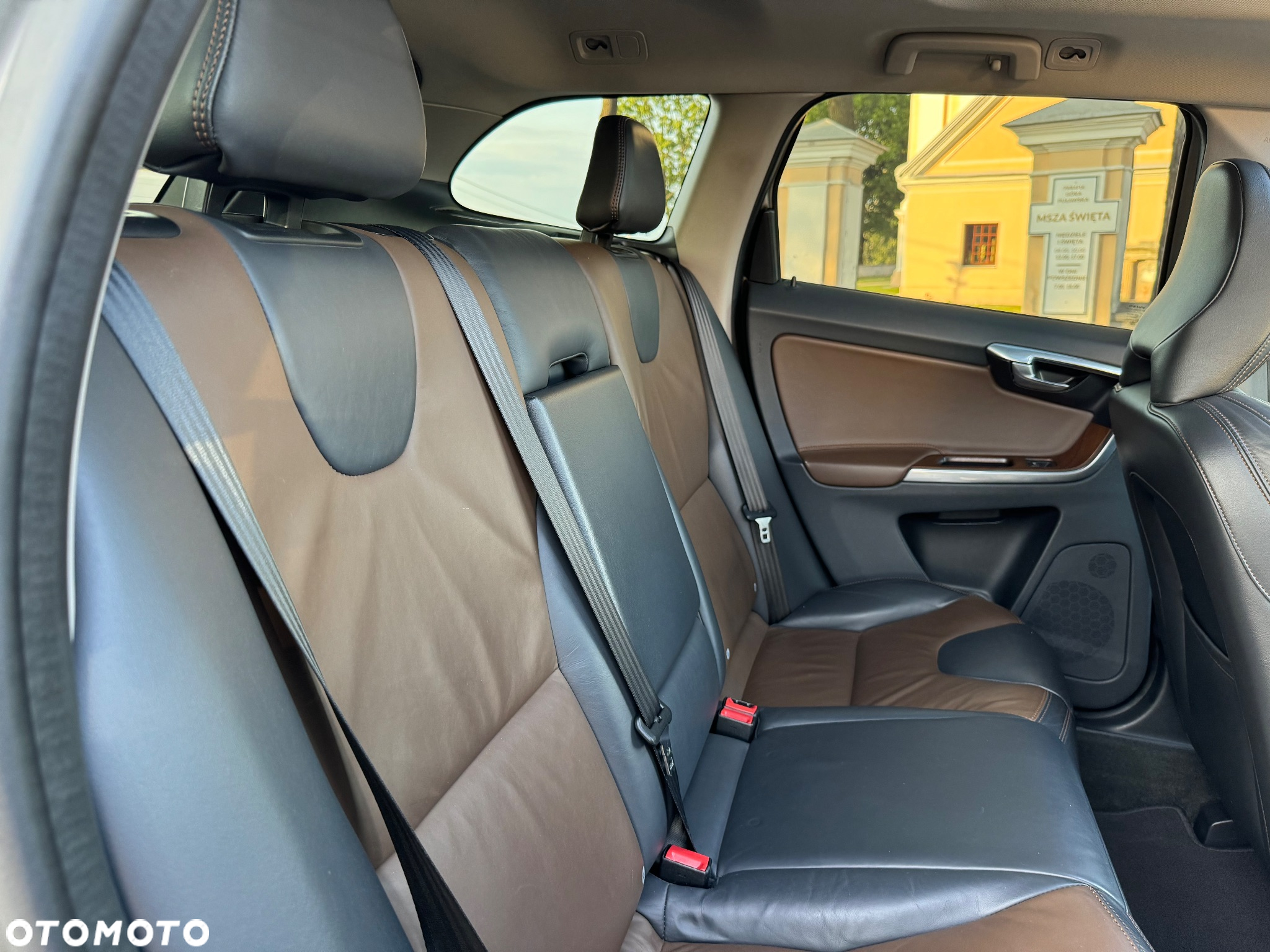 Volvo XC 60 D4 Geartronic Summum - 12