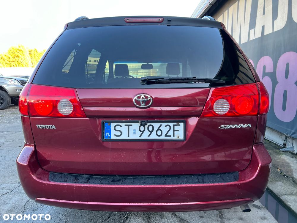 Toyota Sienna ver-3-5-v6 - 3