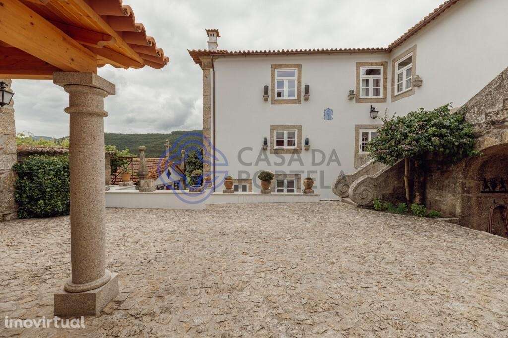 Quinta vinícola com solar secular - Grande imagem: 5/36