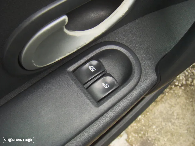 Renault Clio 1.2 16V Dynamique Luxe - 7