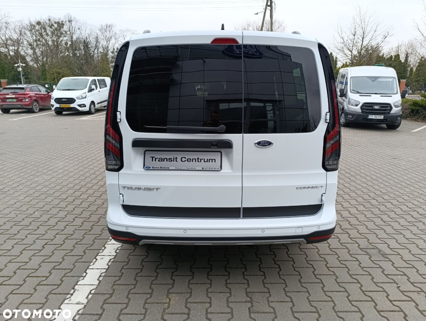 Ford Transit Connect - 5