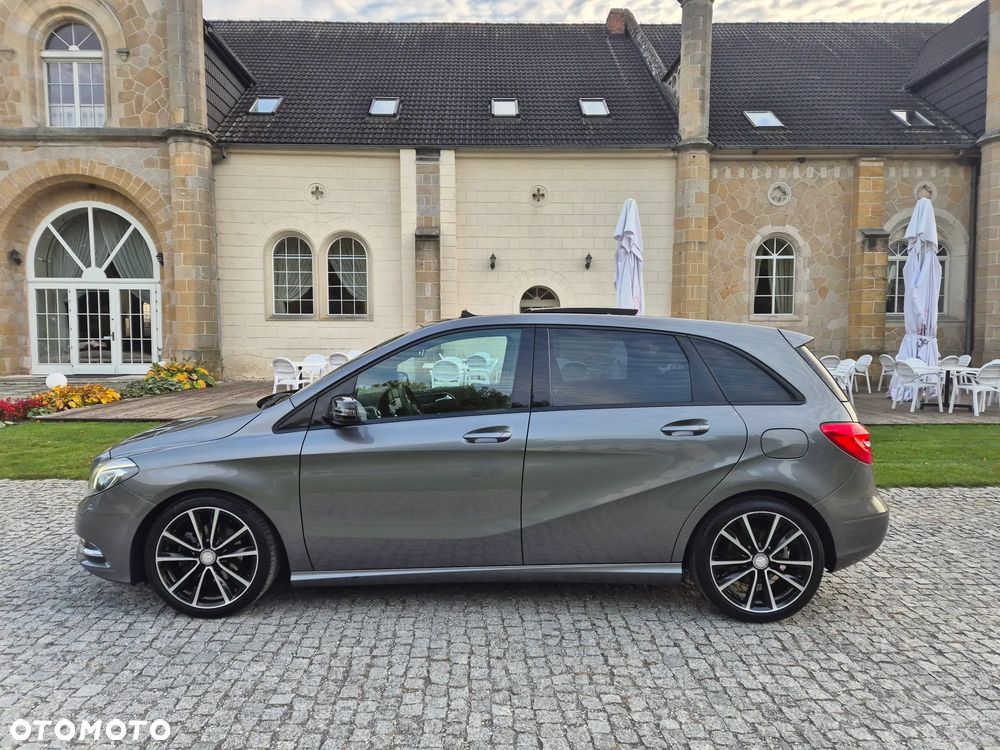 Mercedes-Benz Klasa B 180 AMG Line - 7