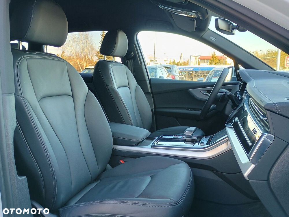 Audi Q7 - 25