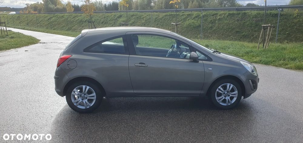 Opel Corsa - 6