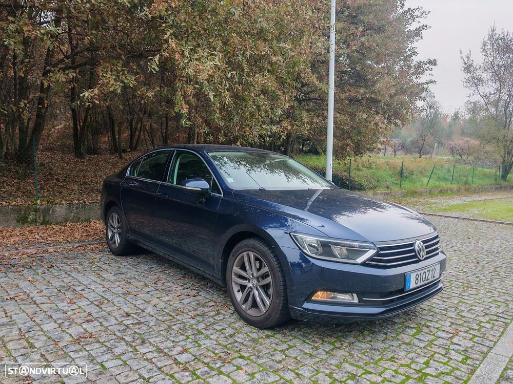 VW Passat 1.6 TDI BlueMotion - 1