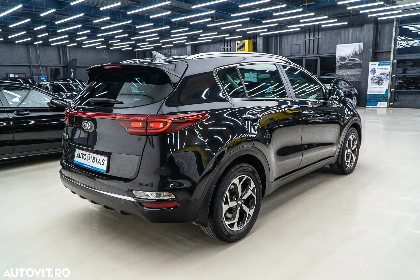 Kia Sportage 1.6 T-GDI 7DCT 4x4 Style - 8
