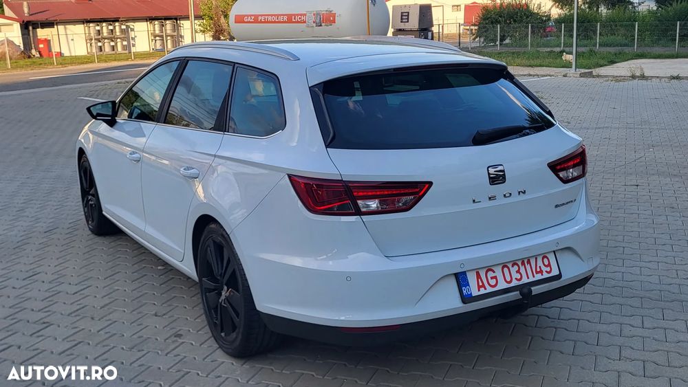 Seat Leon 1.6 TDI ECOMOTIVE Style - 10