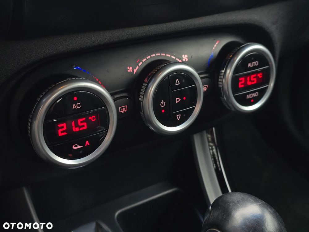 Alfa Romeo Giulietta 1.4 TB 16V Multiair TCT Turismo - 7