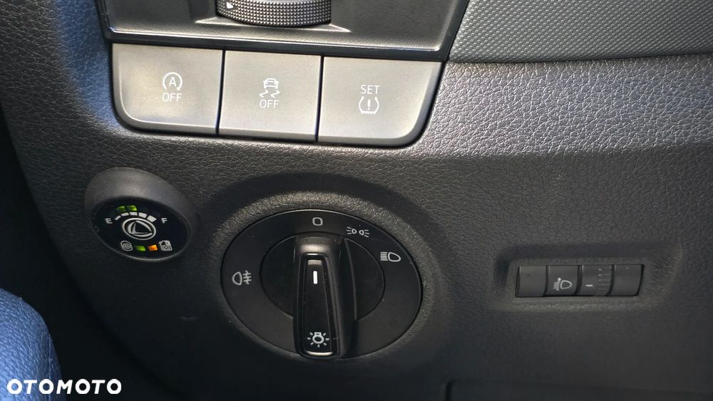 Skoda Fabia 1.0 Ambition - 30