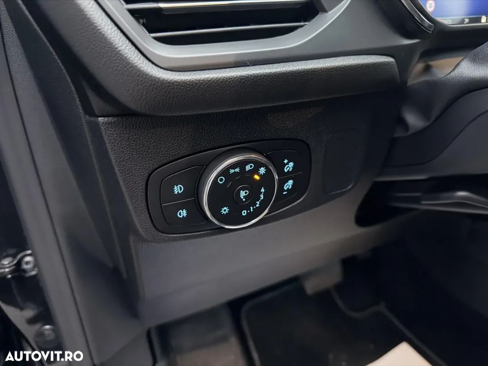Ford Focus 1.5 EcoBlue Titanium X - 27