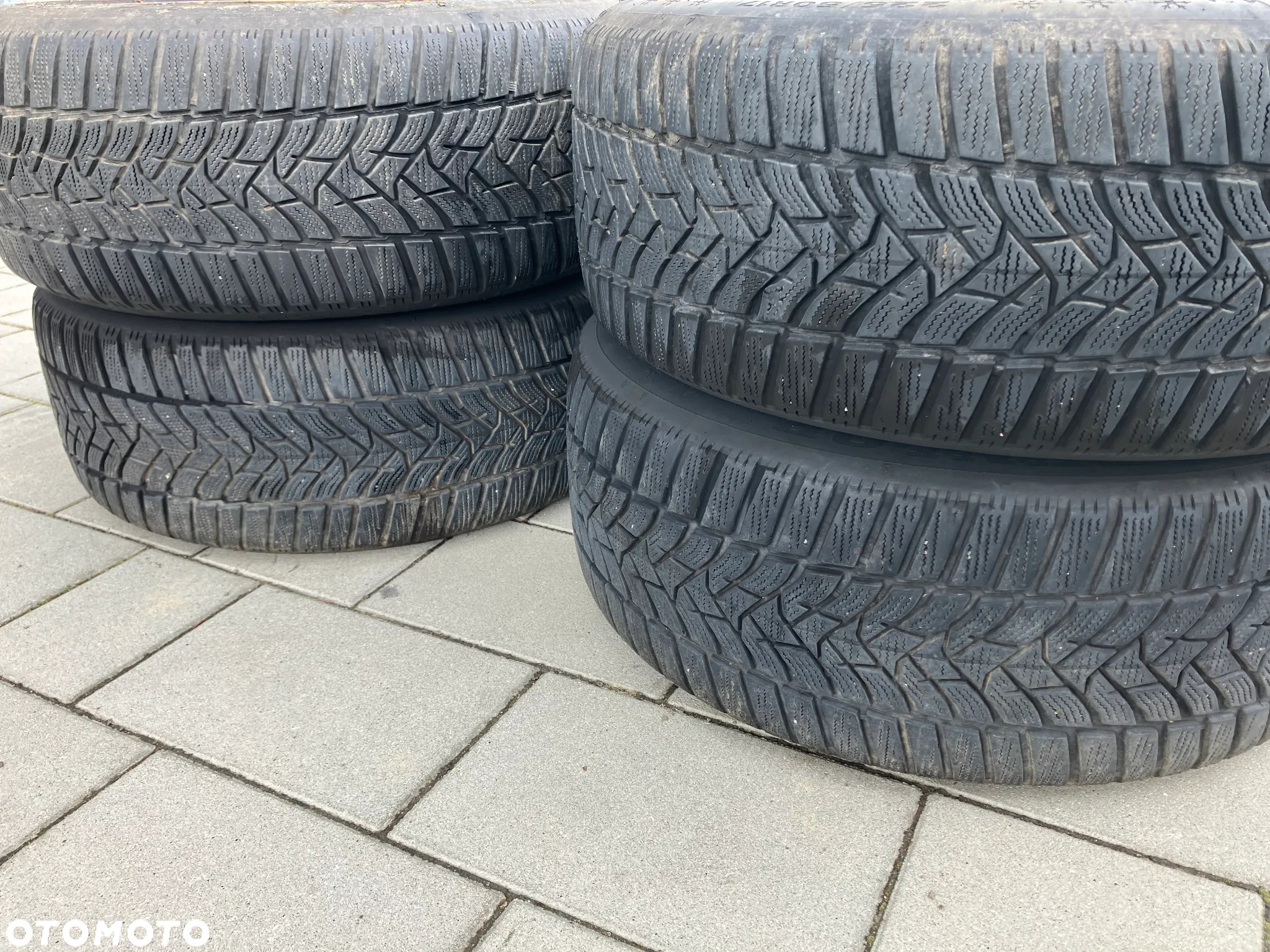 KOŁA ZIMOWE BMW E60 E61 17 CALI 5x120 225/50/17 OPONY ZIMOWE ZIMÓWKI CZARNE FELGI 6790172 IS30 8Jx17 - 10
