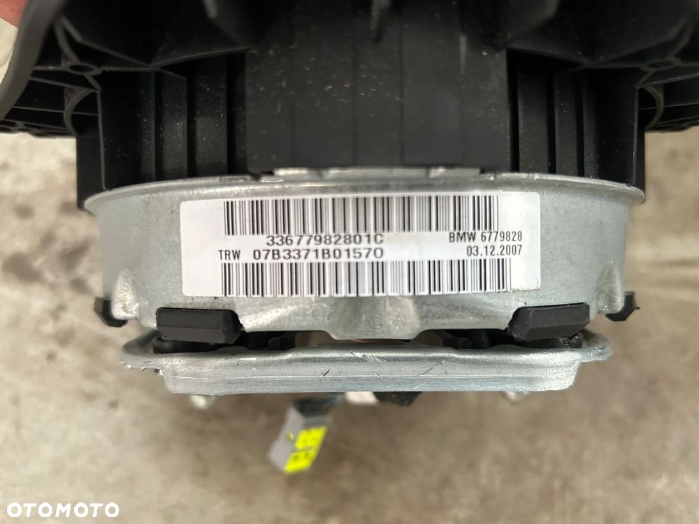 DESKA PODUSZKI NAPINACZE BMW 1 E87 E81 E82 E88 - 7