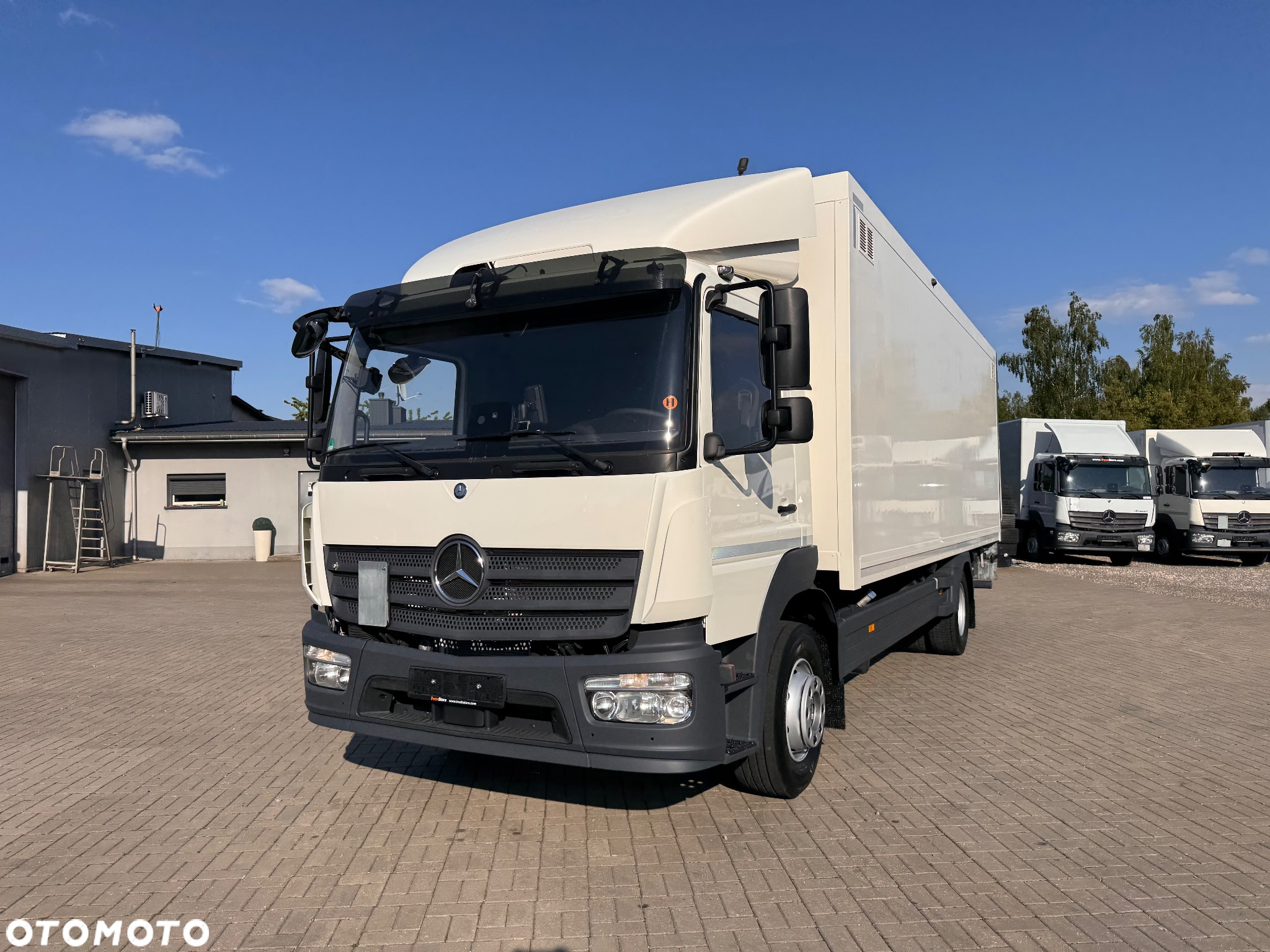 Mercedes-Benz ATEGO - 18