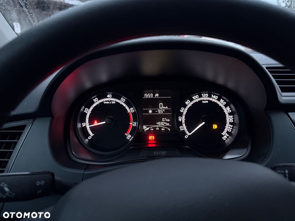 Skoda Fabia 1.0 MPI Active - 12