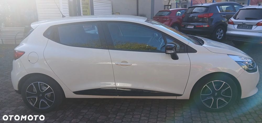 Renault Clio (Energy) TCe 90 Start & Stop LIMITED - 10