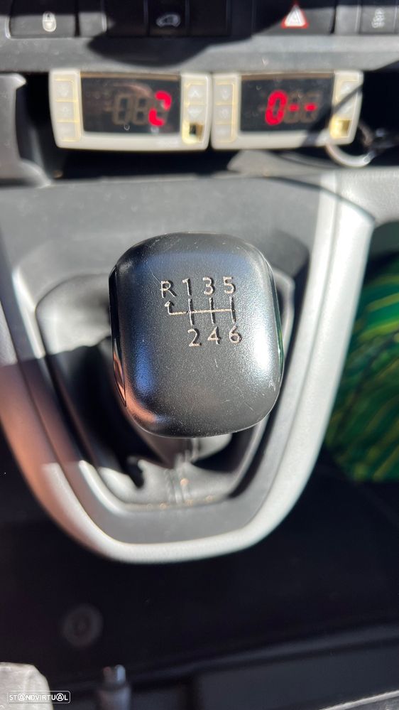 Citroën Jumpy 2.0  BlueHDI M 150cv C/Sistema de Frio - 8
