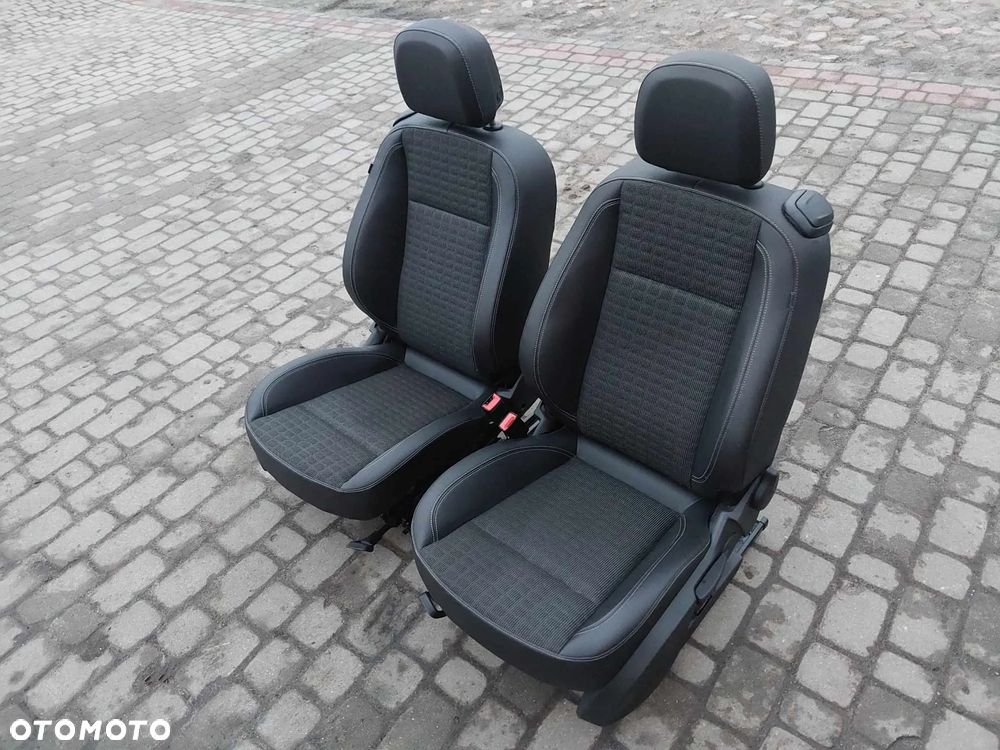 FOTEL PRAWY PRZÓD TYLNA KANAPA Opel ASTRA IV GTC OPC - 2